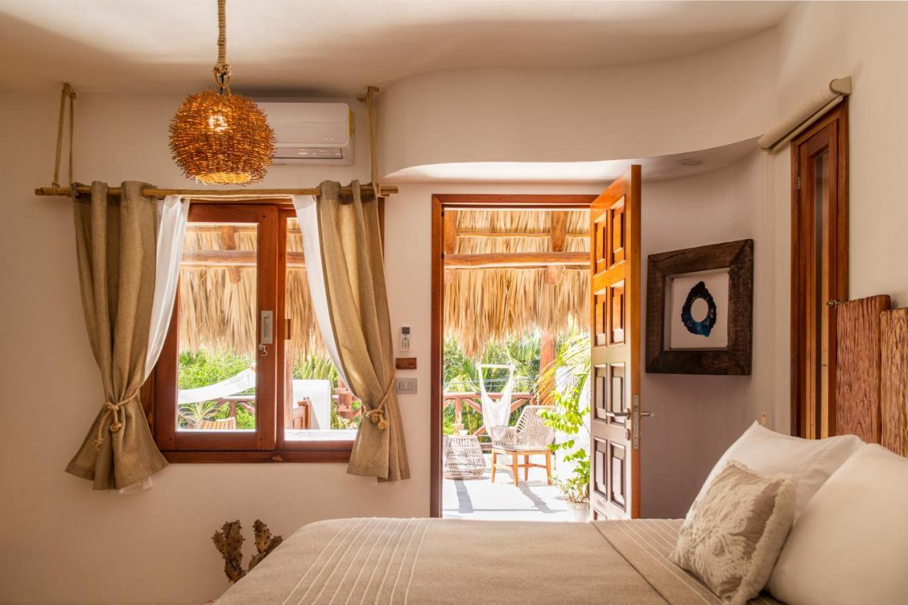 El Corazon Boutique Hotel - Adults Only With Beach Club Pass Included Isla Holbox Екстер'єр фото