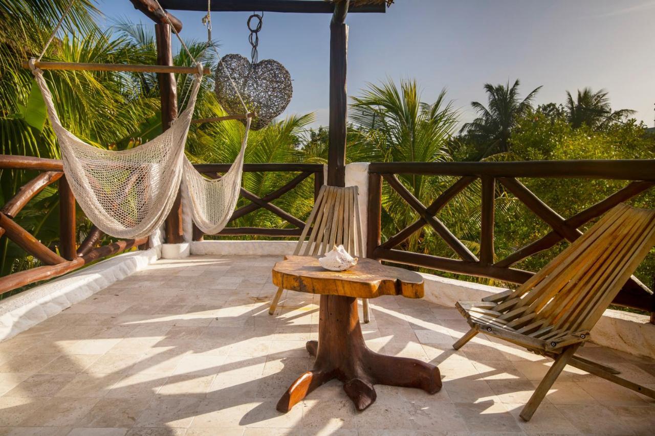 El Corazon Boutique Hotel - Adults Only With Beach Club Pass Included Isla Holbox Екстер'єр фото