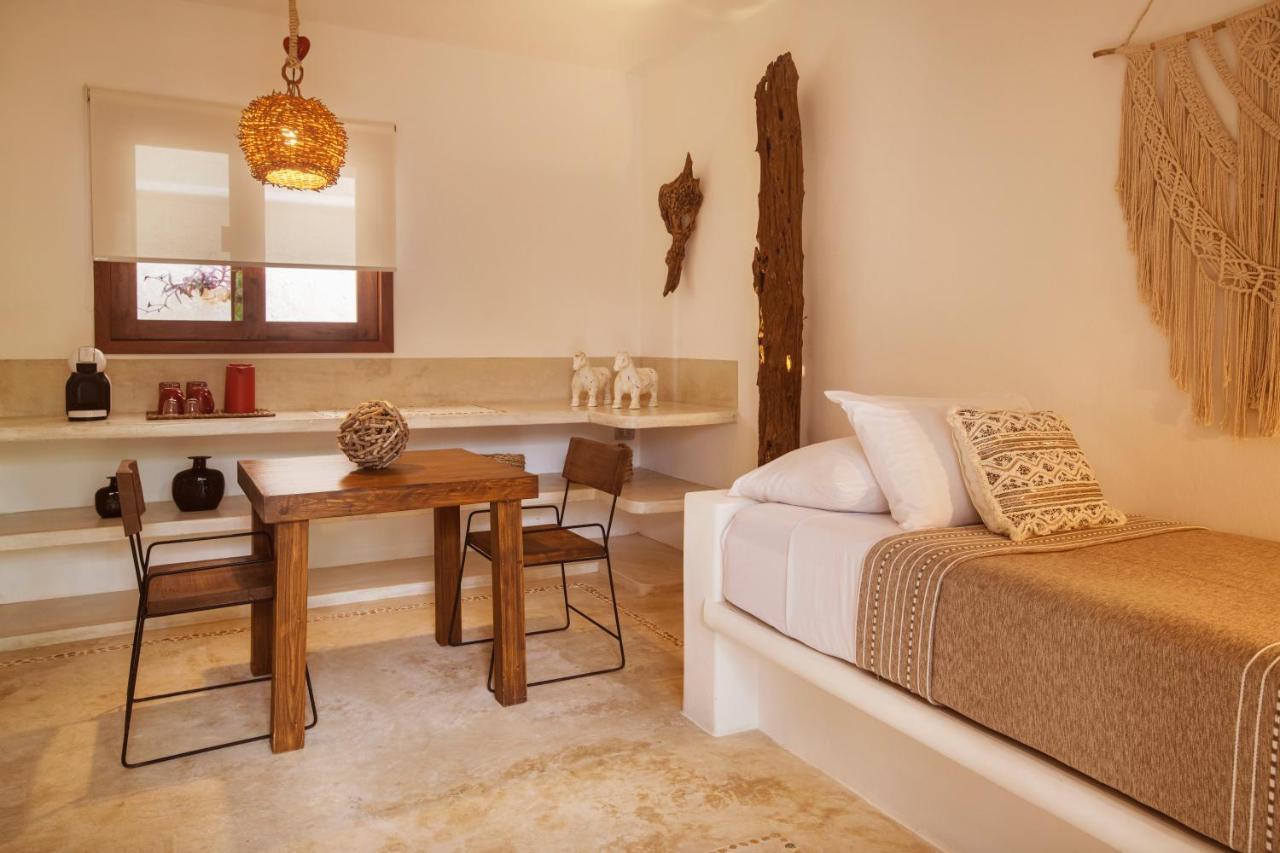 El Corazon Boutique Hotel - Adults Only With Beach Club Pass Included Isla Holbox Екстер'єр фото